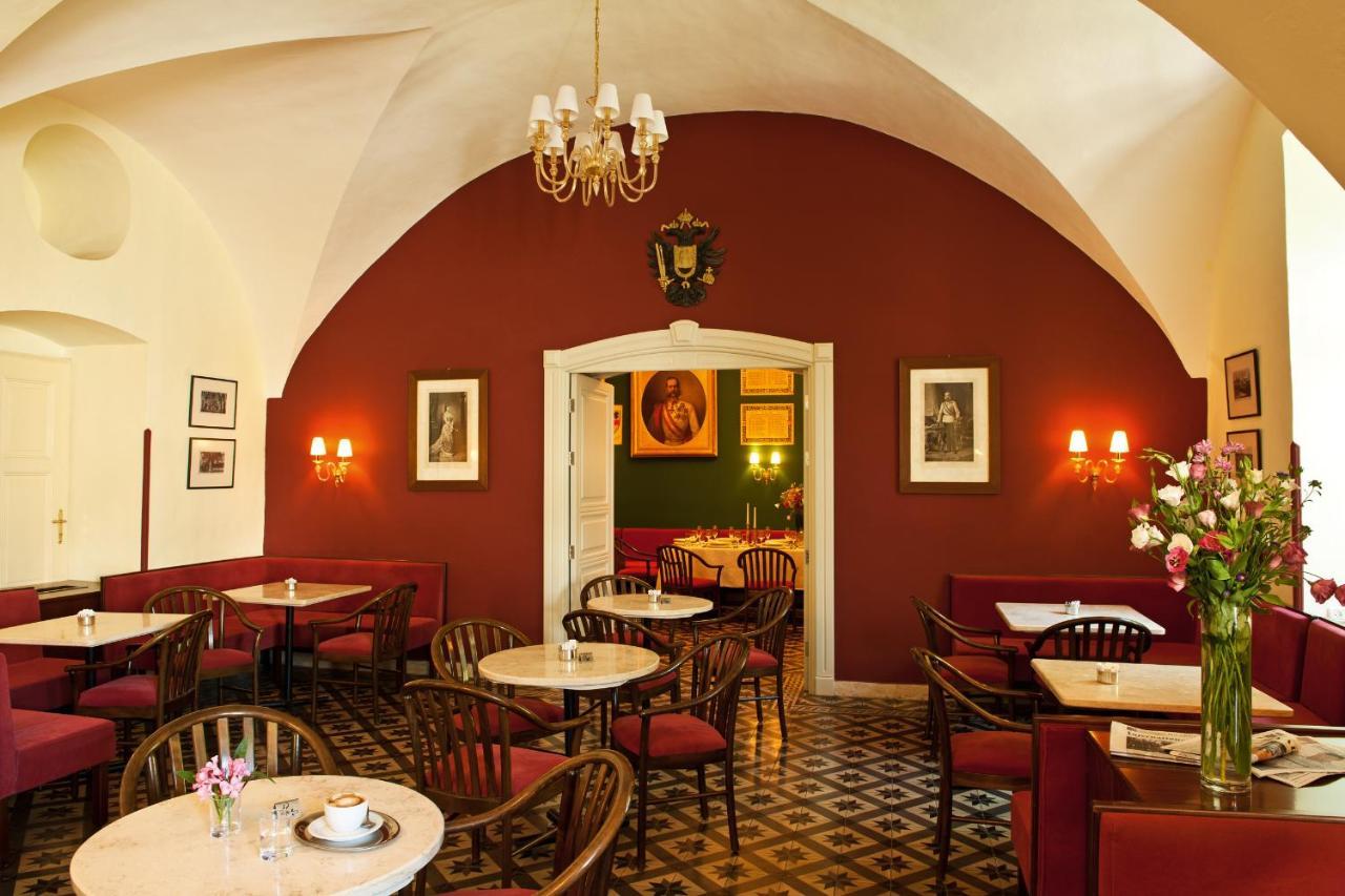 Austrian Pilgrim Hospice Hotel Yerusalem Bagian luar foto