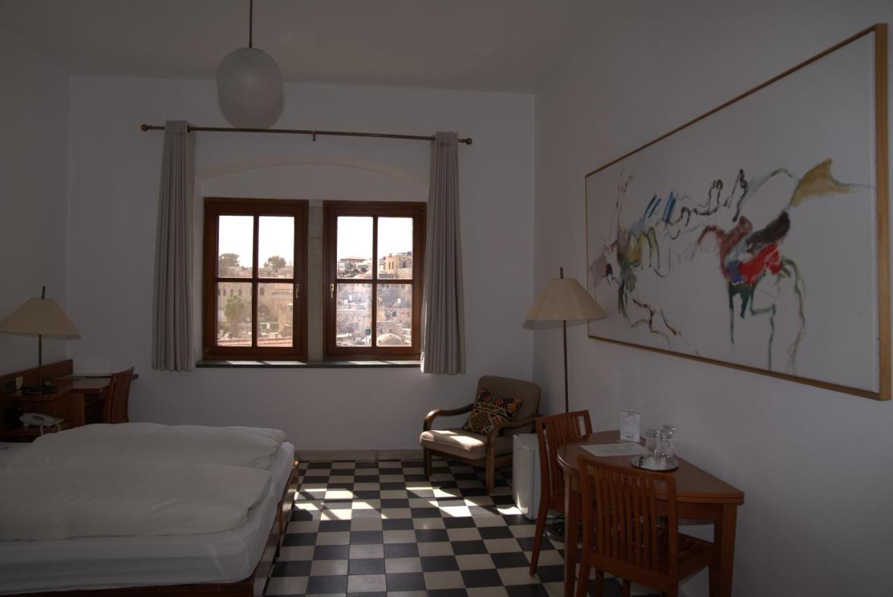 Austrian Pilgrim Hospice Hotel Yerusalem Bagian luar foto