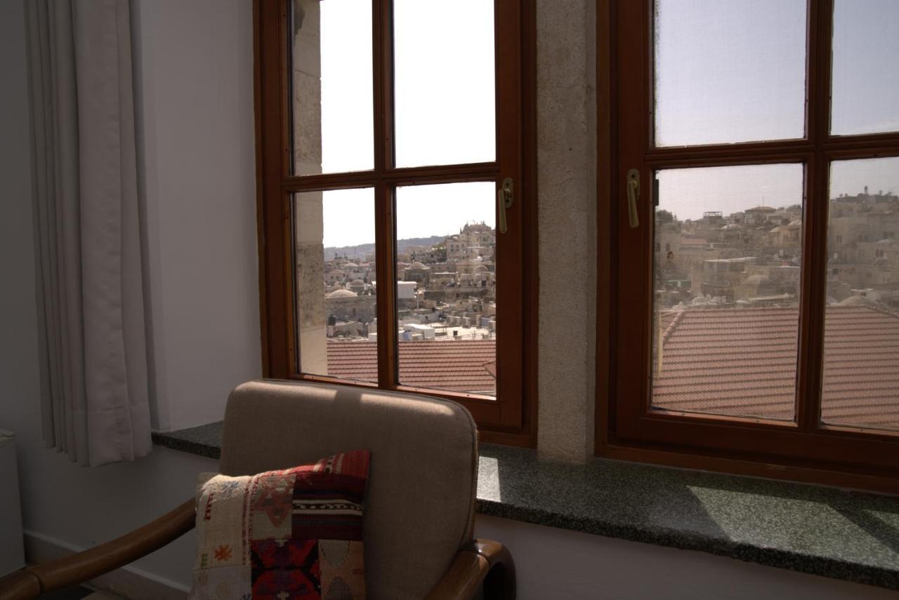 Austrian Pilgrim Hospice Hotel Yerusalem Bagian luar foto
