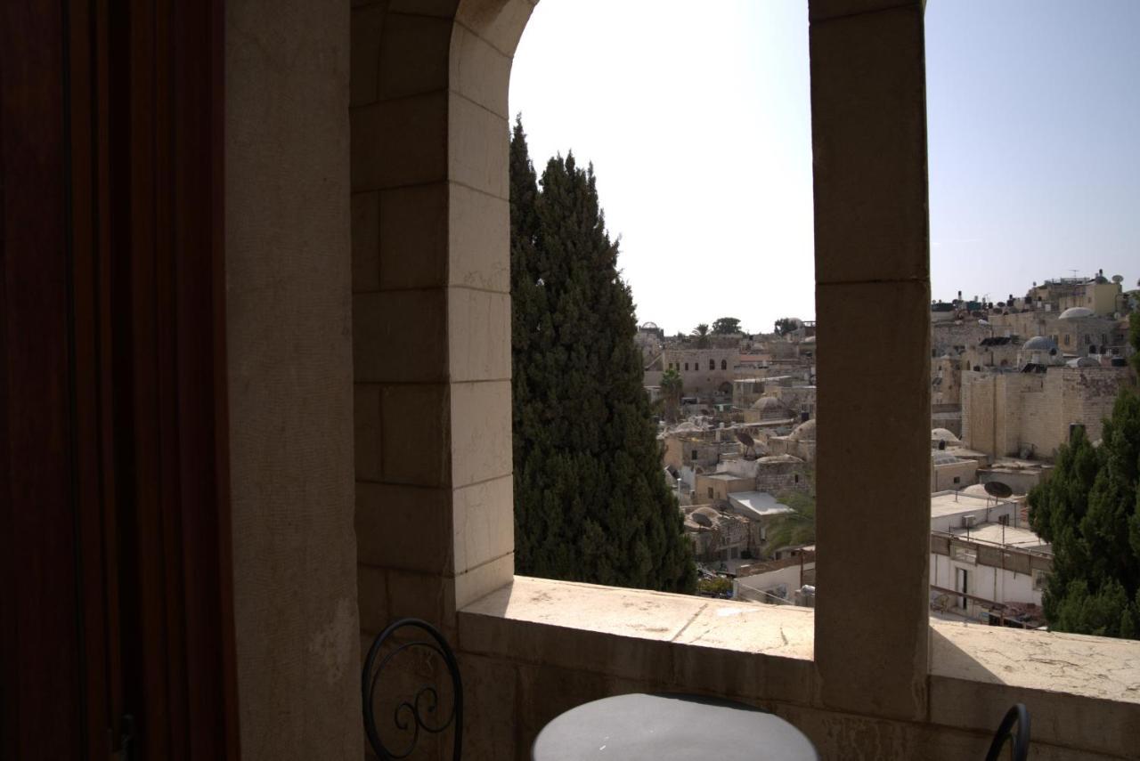 Austrian Pilgrim Hospice Hotel Yerusalem Bagian luar foto