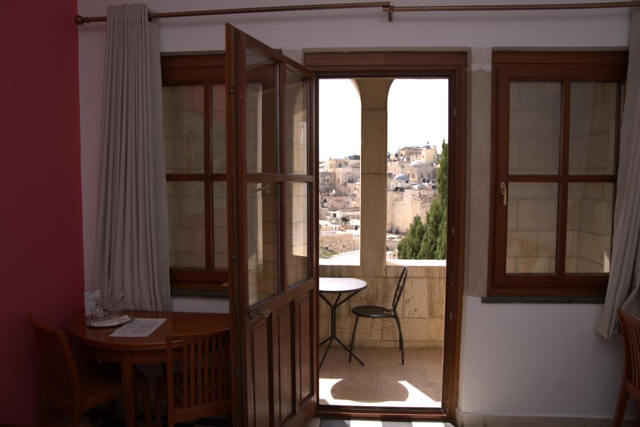 Austrian Pilgrim Hospice Hotel Yerusalem Bagian luar foto